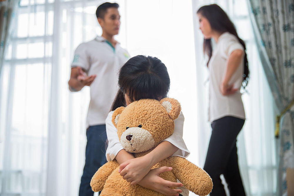 Beda Gaya Parenting dengan Pasangan? Kenali Tantangan dan Cara Menghadapinya