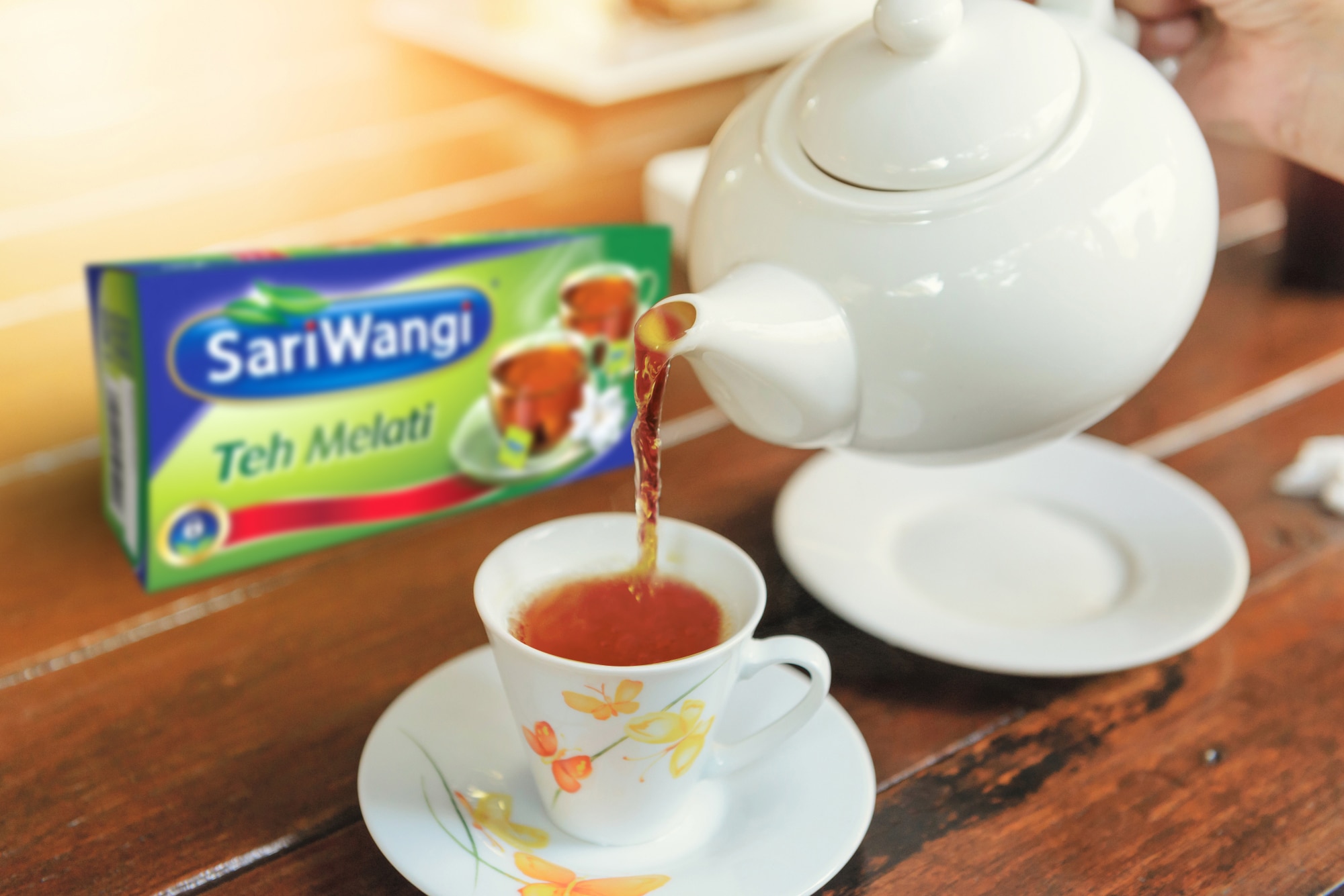 Sariwangi Teh Melati Nikmatnya Teh Pilihan Dari Jawa Dengan Bunga Melati Asli